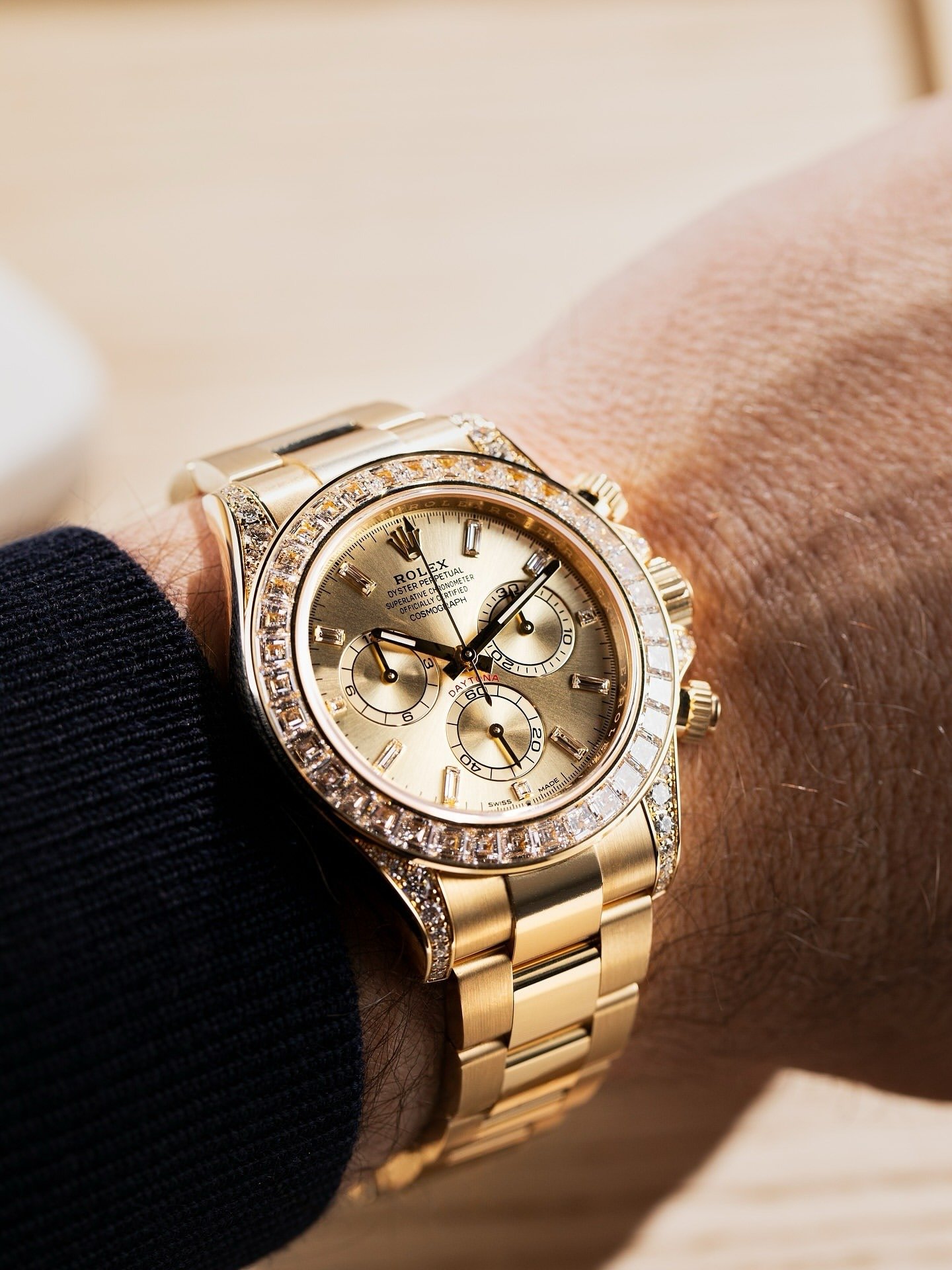 Rolex Cosmograph Daytona Oyster, 40 mm, yellow gold and diamonds - Image 4